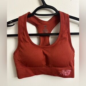 New Balance Rust Sports Bra size small